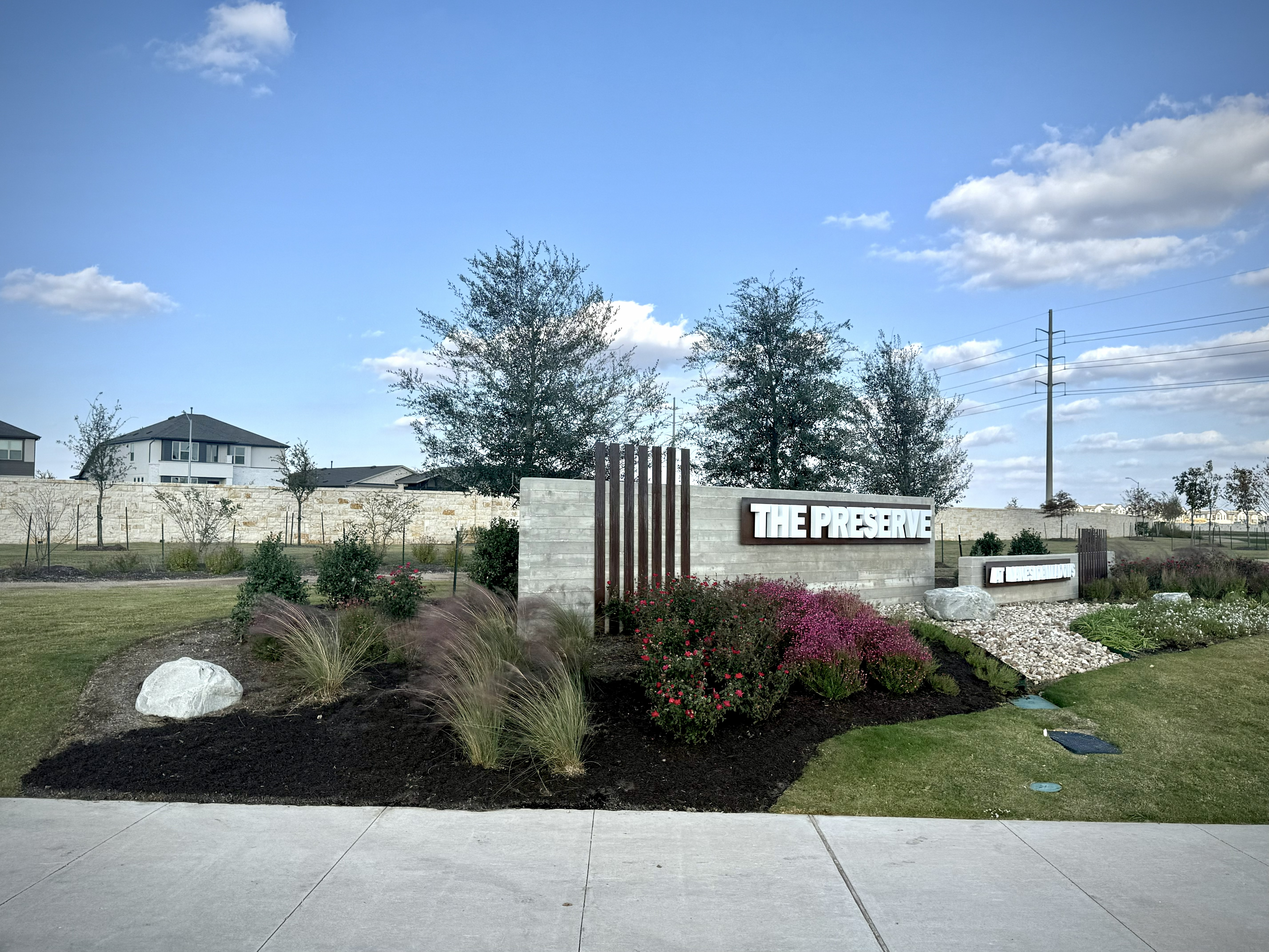 Lakeside entry monument sign